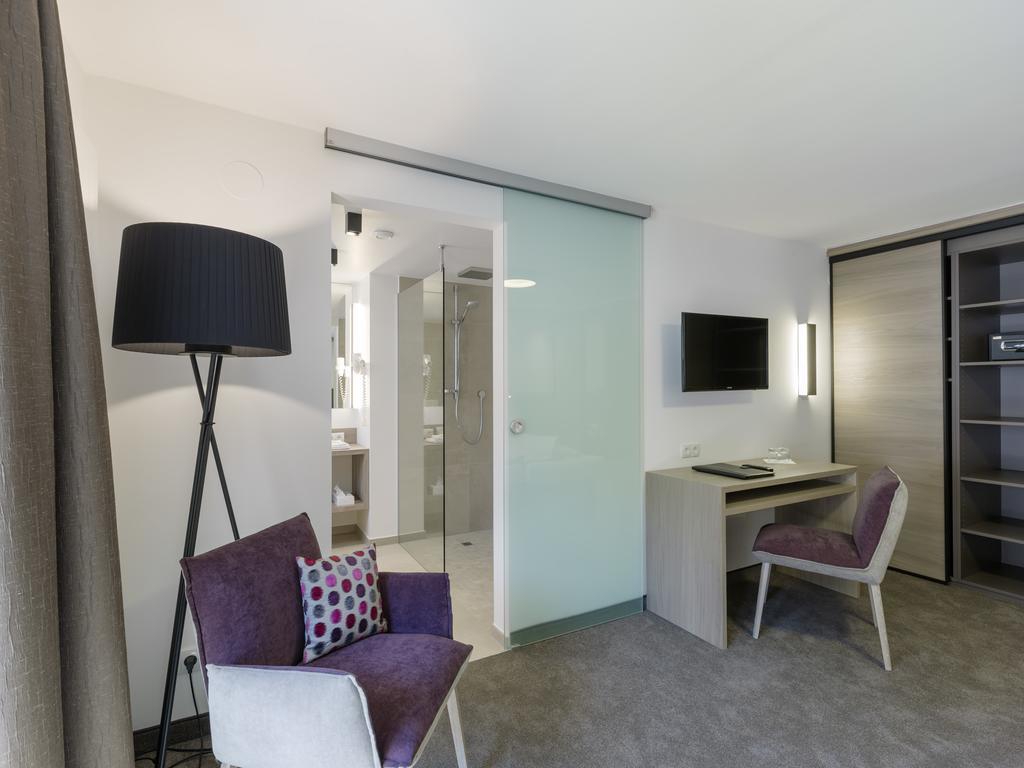 Quality Hosts Arlberg - Hotel Goldenes Kreuz B&B Sankt Anton am Arlberg Ruang foto